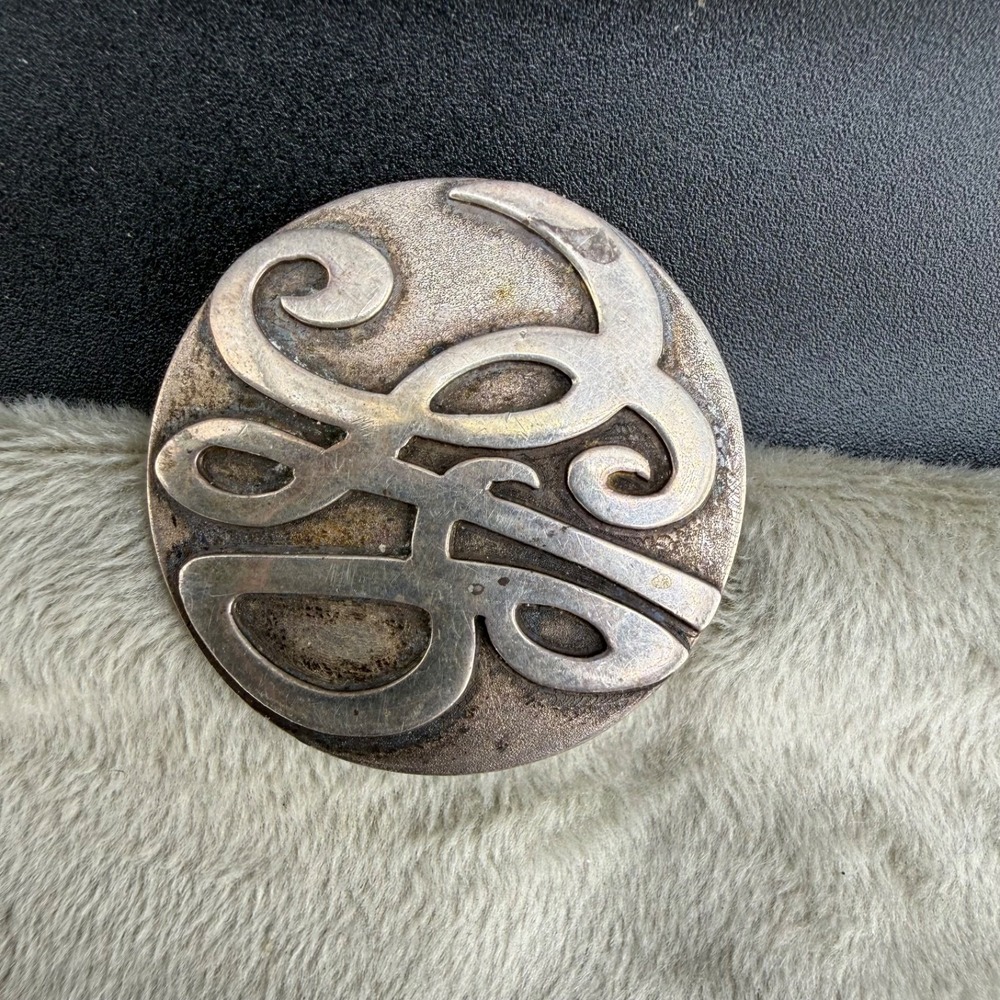 Vintage Berkey Brooch Silver Tone Abstract Round Signed 1975 1.5in